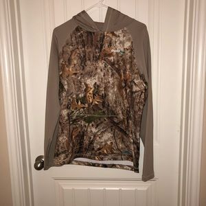 Cabela’s camp hoodie